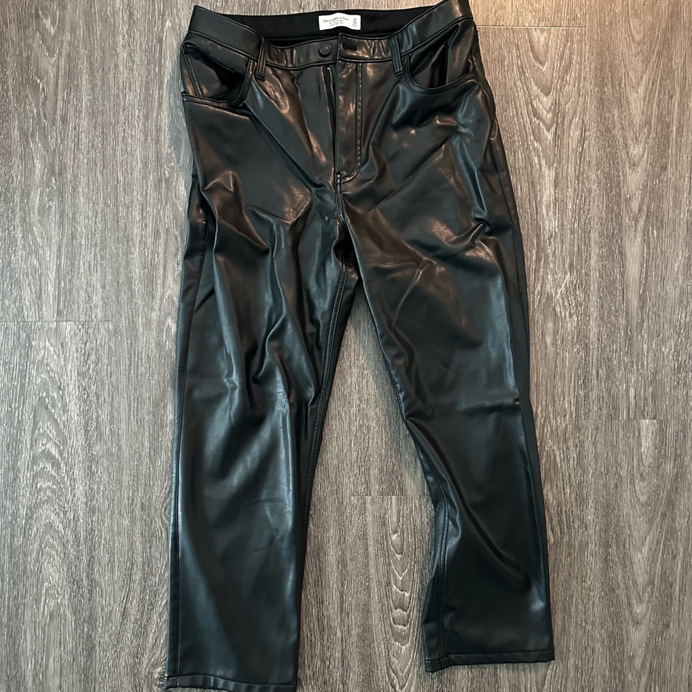 Abercrombie & FitchThe '90s Straight Ultra High Rise